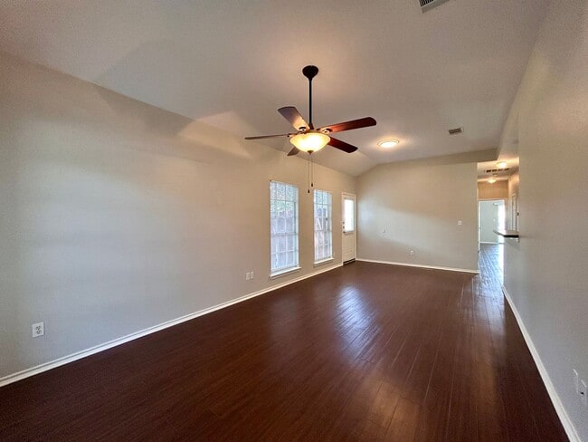Building Photo - 12303 Abney Dr