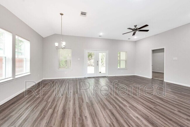 Building Photo - 2150 Mosher Ln