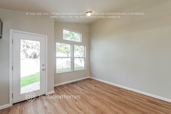 Foto del edificio - 5085 Wagon Wheel Way