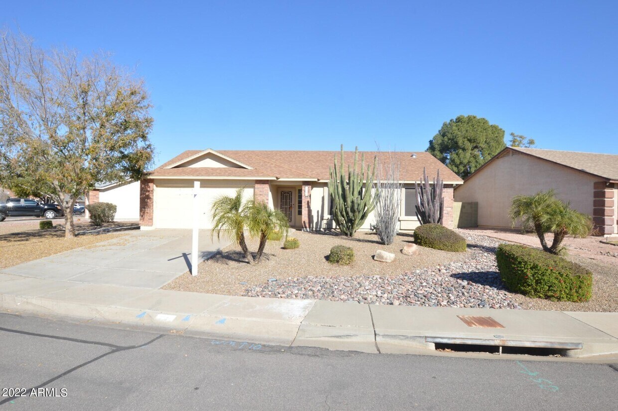 Primary Photo - 941 S Wanda Dr