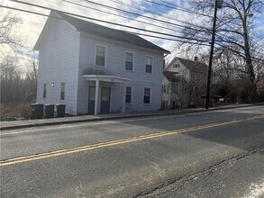 Building Photo - 109 Main St