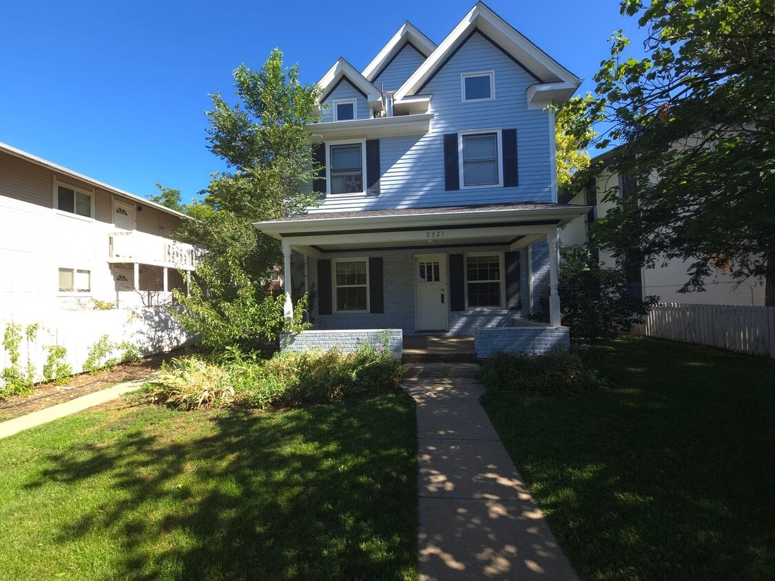 Photo - 2321 Grove St.