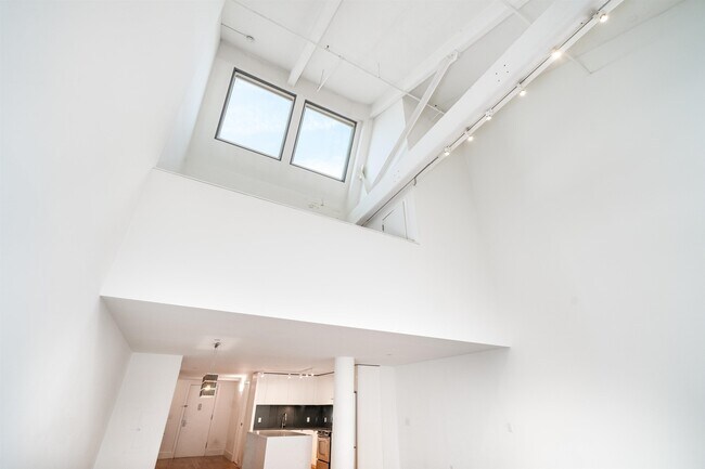 Building Photo - 50 Dey St