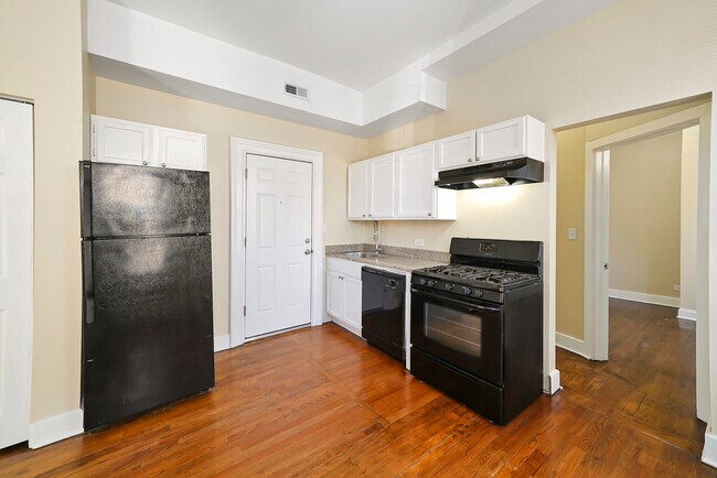 Foto del edificio - 1709 S Racine Ave