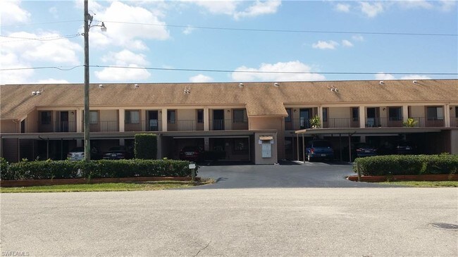 Foto del edificio - 1011 SE 38th Terrace