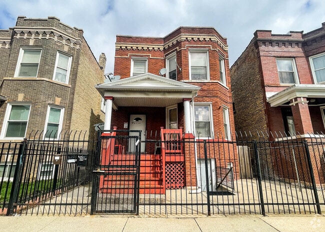 Building Photo - 4038 W Potomac Ave