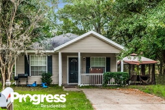 Building Photo - 3313 Fitzgerald St