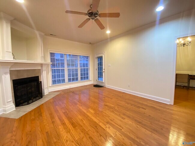 Foto del edificio - 3141 Mallard Point Dr SE