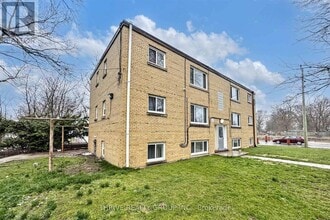 Building Photo - 57-57 Wellington Rd