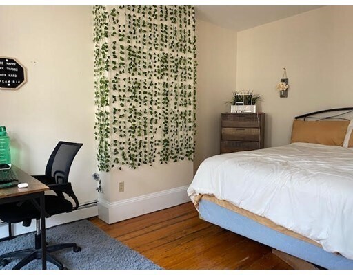Foto principal - 85 Bartlett St
