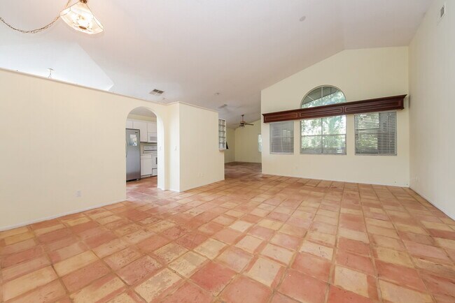 Foto del edificio - 539 Brightview Dr
