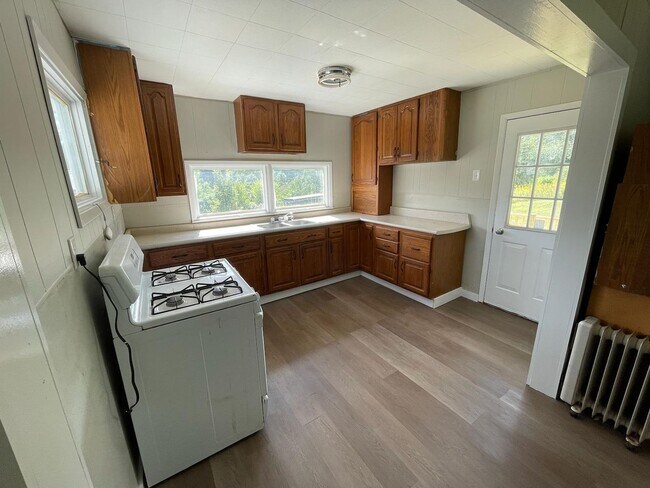 Foto del edificio - Beautiful, Private, Exceptional!! 1 bed/1ba Great location! UTILITIES INCLUDED!!