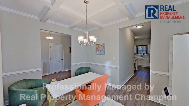 Foto del edificio - Spacious 3 BD/2.5 BA Home with Office Feat...