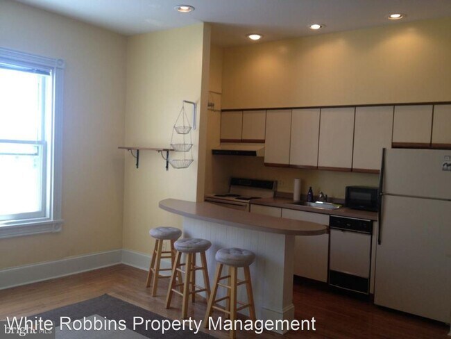 Foto del edificio - 1 br, 1 bath House - 1301 N Franklin St., #3