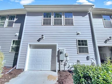 Building Photo - 1424 Elk Falls Dr