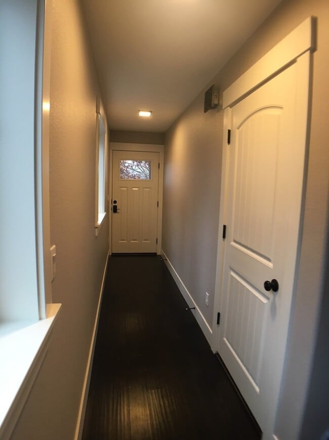 Photo - Spacious 3br/3.5ba House with Garage & AC in South Tabor Neighborhood