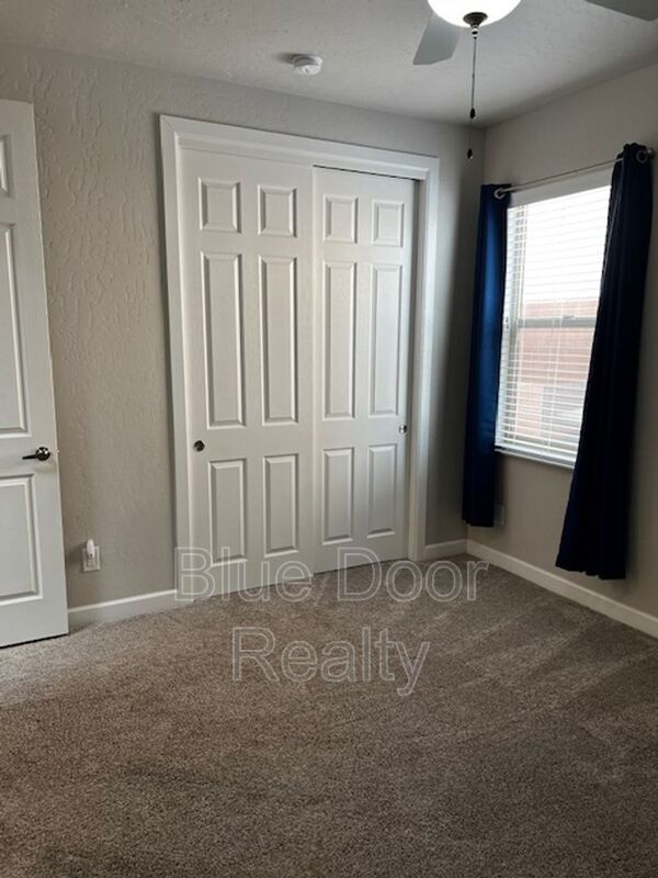 Foto del edificio - 7312 Valle Cantero Ln NW