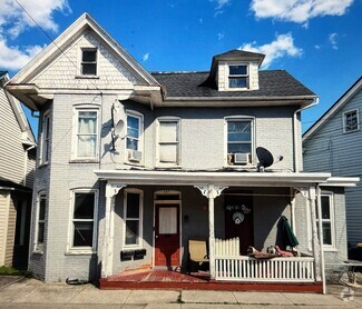 Building Photo - 137 N Potomac St