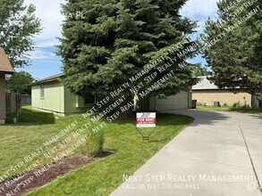 Building Photo - 5489 S Kalmia Pl
