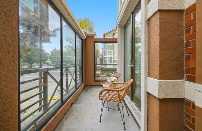 Foto del edificio - 6586 Sierra Ln