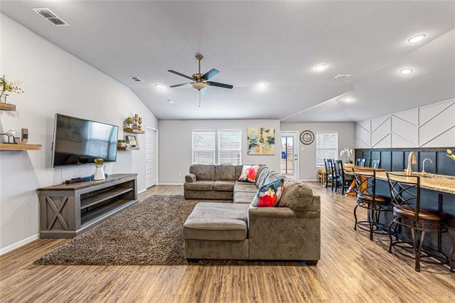 Building Photo - 8816 Landergin Mesa Dr