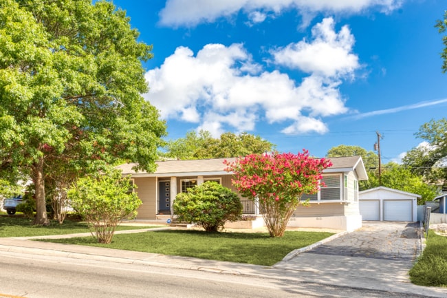 Photo - 615 Rittiman Rd House