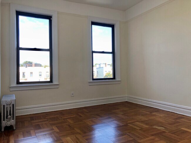 Building Photo - 3542 28th St