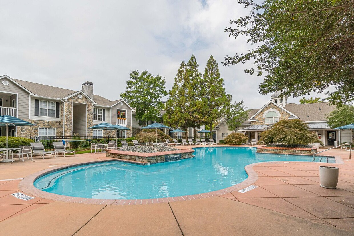Retreat at Kedron Village Apartments in Peachtree City, GA