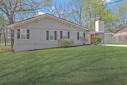 Building Photo - 1675 Cherry Hill Ct SW