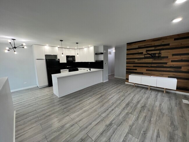 Foto del edificio - 2199 N Oakbrook Cir