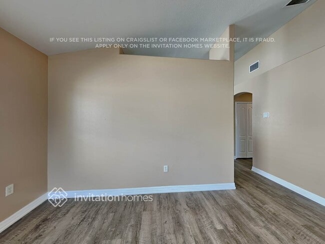 Building Photo - 3572 Siderwheel Dr