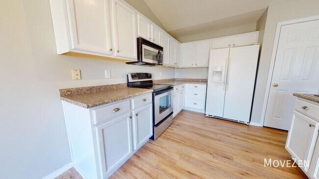 Foto del edificio - 6032 Saybrooke Dr