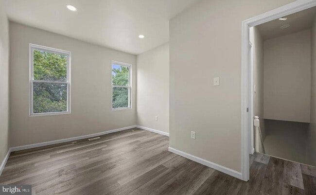 Foto del edificio - 3030 Windsor Ave