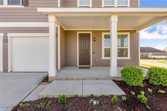 Foto del edificio - 2100 Dewitt Ln