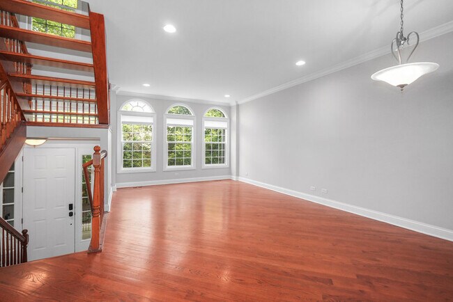 Foto del edificio - 2634 Blakely Ln