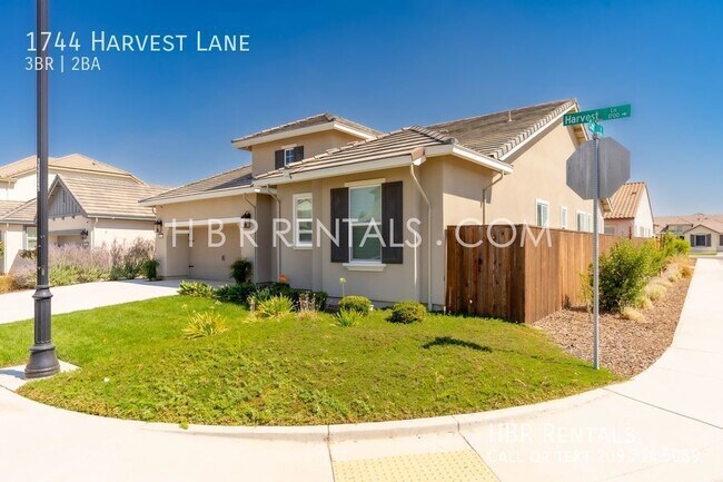 Building Photo - Beautiful 3 Bedroom Single Story Manteca R...