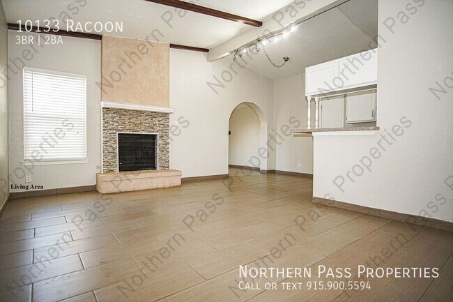 Foto del edificio - Beautiful 3-BDR, 2-BR Home w/ a Bonus Room!