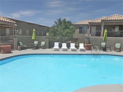 Foto del edificio - 9777 N Thornydale Rd