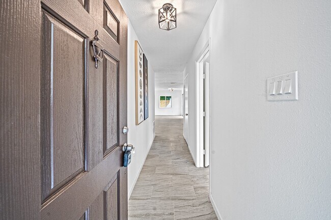 Foto del edificio - 11823 S Willow Cir