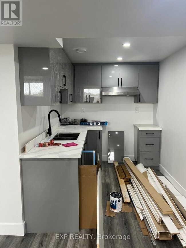 Building Photo - 3817 Ayrshire Ave