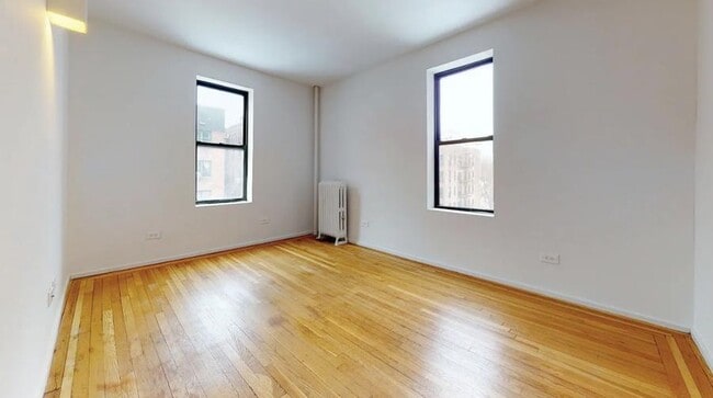 Foto del edificio - Seaman Ave