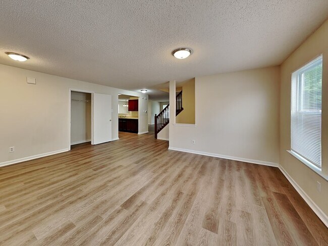 Foto del edificio - 4 bed 2.5 bath in Fishers!