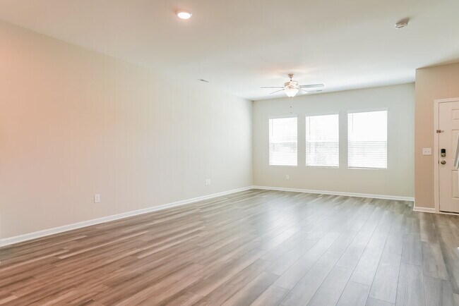 Foto del edificio - 634 Wendell Falls Pkwy