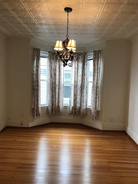 Primary Photo - 61 Hudson Ave