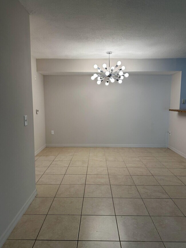 Foto del edificio - 4151 San Marino Blvd