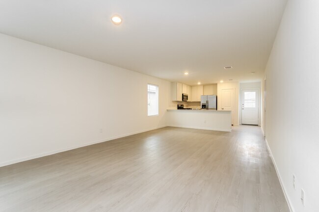 Foto del edificio - 10812 Bird Of Paradise Ln