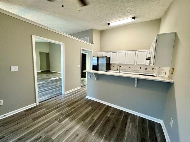 Foto del edificio - 1255 Avalon Dr