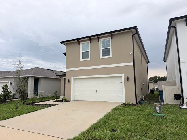 Building Photo - 3013 Moulin Rd