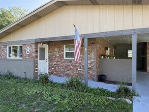 Building Photo - 8 Silver Way