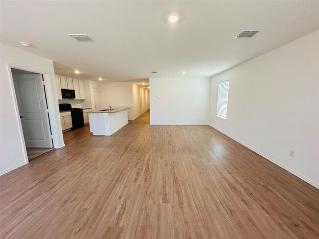 Building Photo - NWISD 4/2/2 Move-In Ready 2-1-26